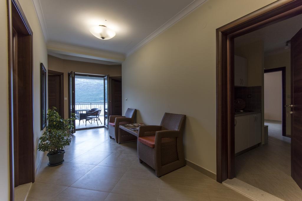 Jedro Apartmani Herceg Novi Eksteriør bilde